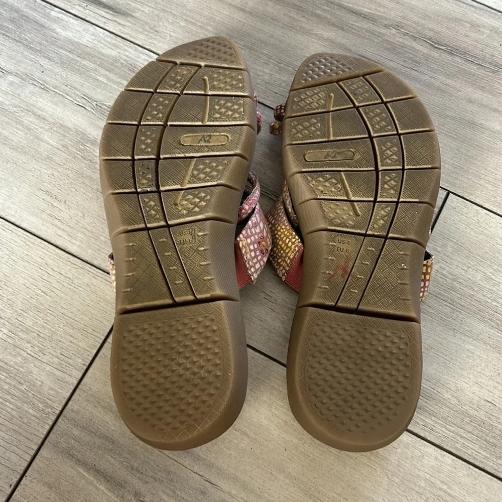A2 By Aerosoles size 8.5 women's slides sandals